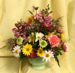 In Appreciation from Mischler's Florist and Greenhouses in Williamsville, NY